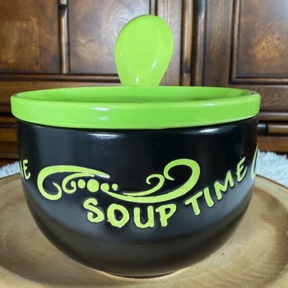 NWOT Soup Time Lime Green Black Soup Snack Tray Top Ceramic Mug with Spoon - Picture 2 of 12